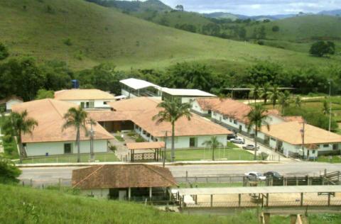 O Colégio Técnico Ildefonso Bastos Borges, campus Bom Jesus, integra-se à UFF